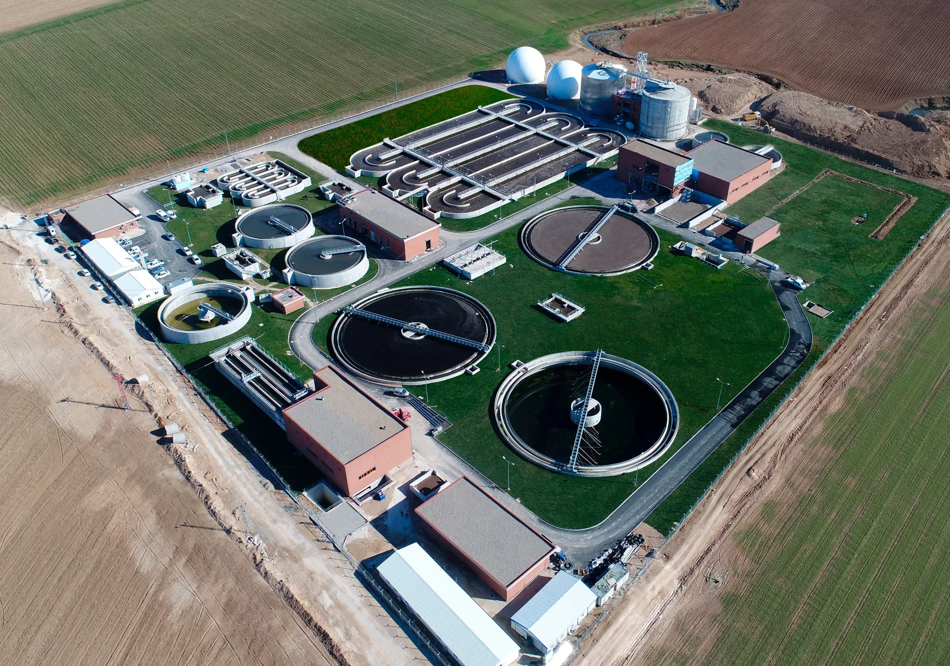 About Us(full-kutu-2)